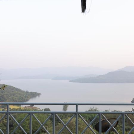 Nisarg Farm Mulshi Bed and Breakfast Εξωτερικό φωτογραφία
