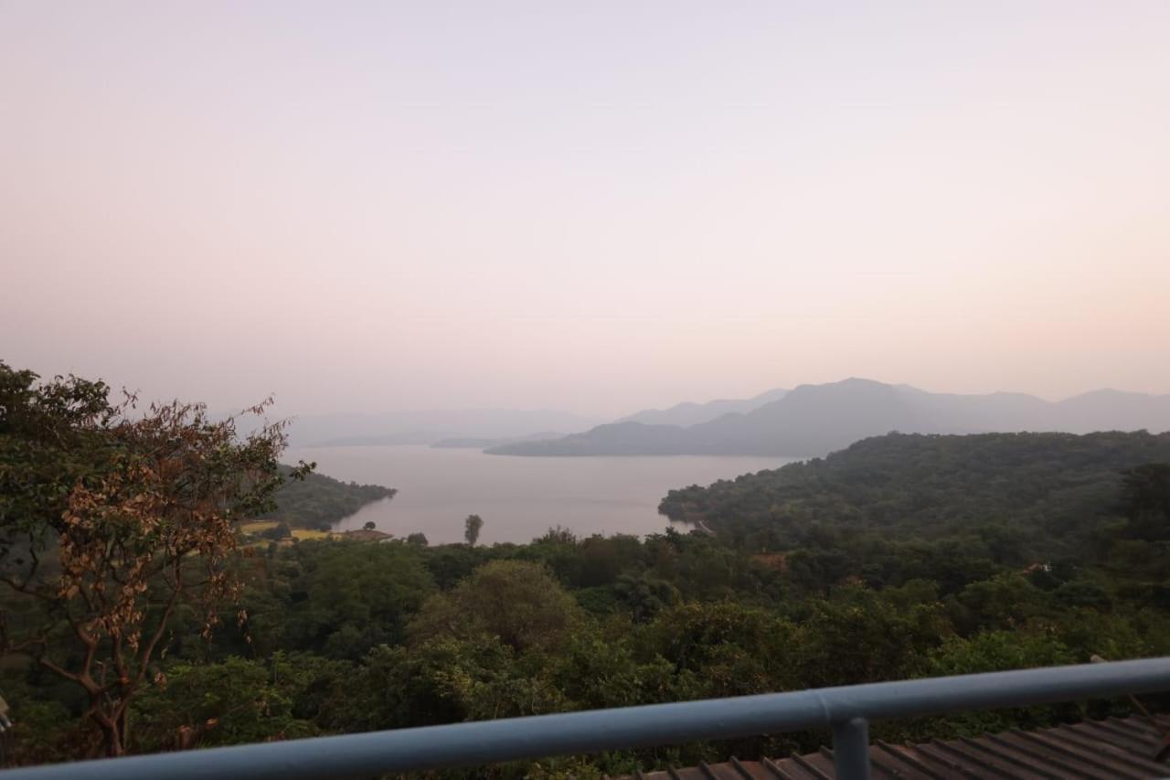 Nisarg Farm Mulshi Bed and Breakfast Εξωτερικό φωτογραφία